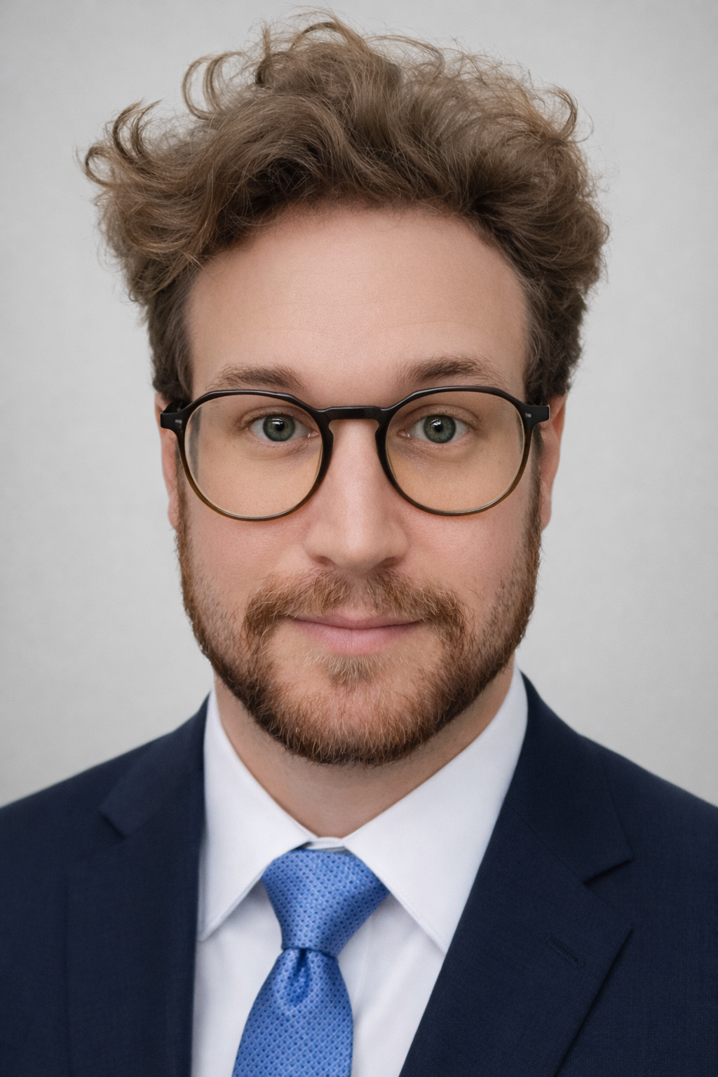 Portrait of Steven Elliott